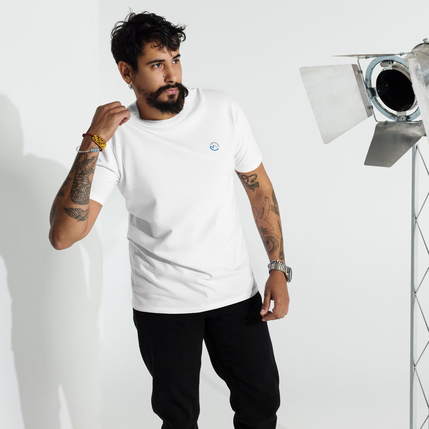 Vintage Lane essential logo T-shirt (embroidered logo)
