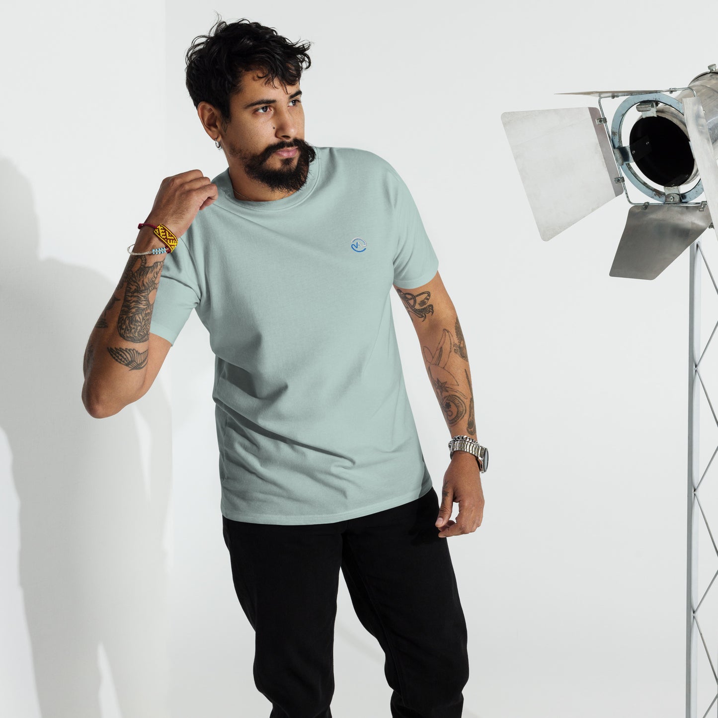 Vintage Lane essential logo T-shirt (embroidered logo)