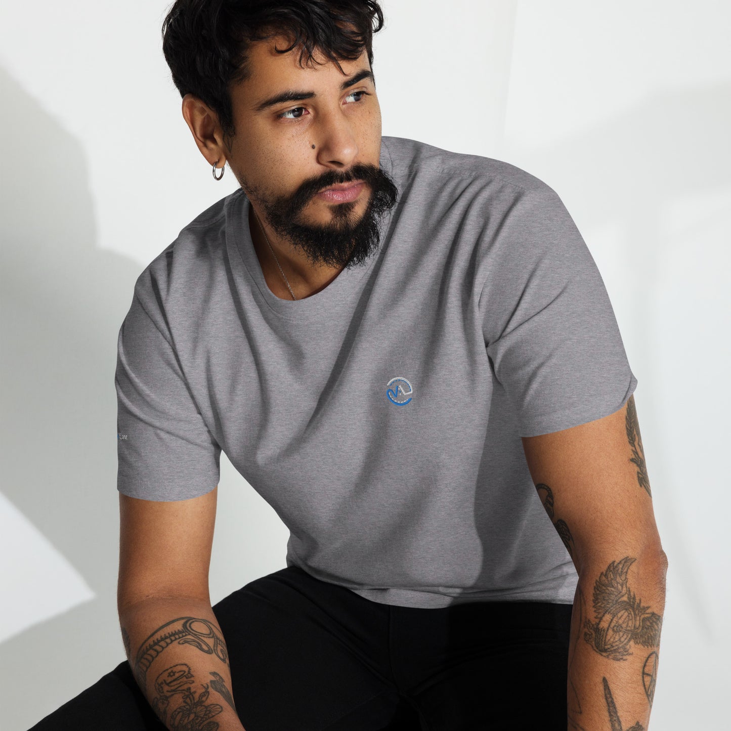 Vintage Lane essential logo T-shirt (embroidered logo)