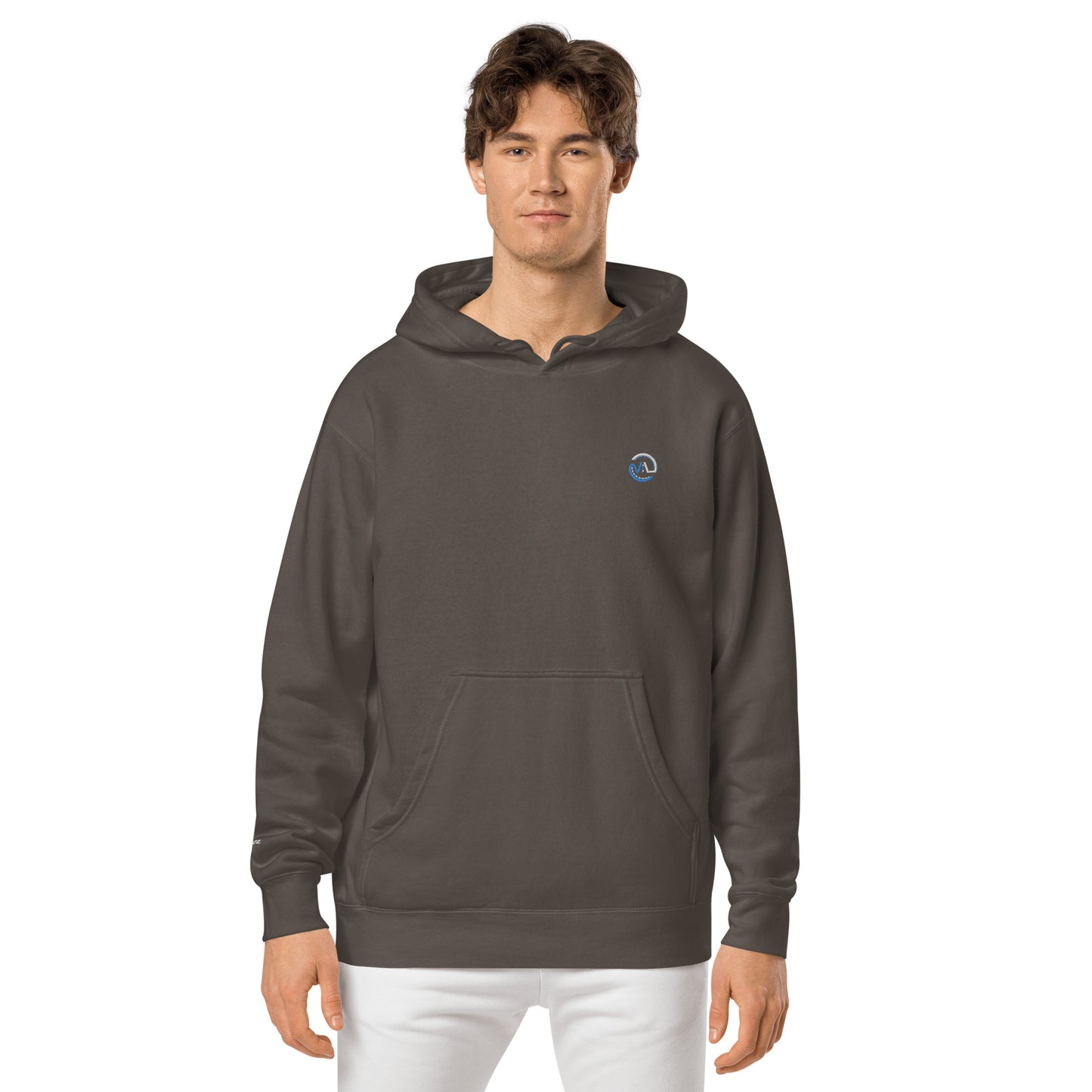 VL embroidered logo hoodie pigment dyed edition