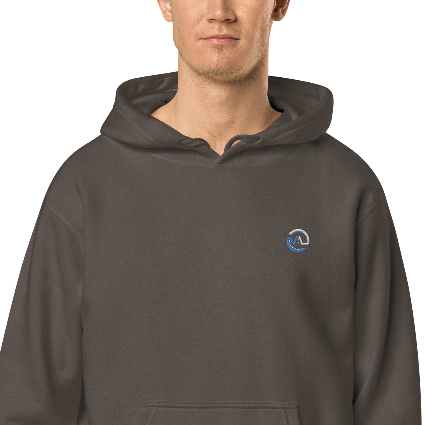 VL embroidered logo hoodie pigment dyed edition